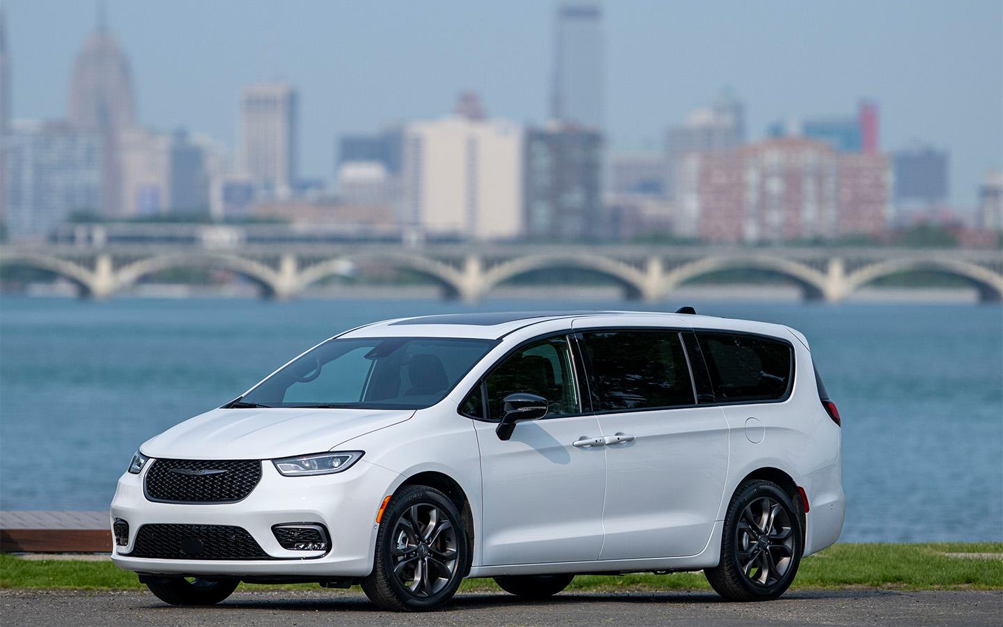 Chrysler Pacifica