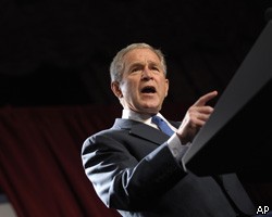 Дж.Буш: Экономика США зависит от решительных действий властей