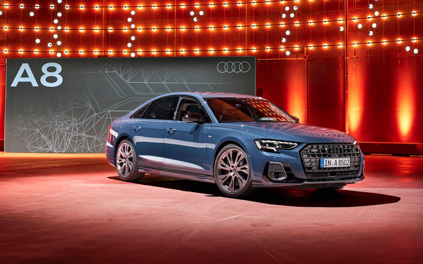 45% за Audi. Какие седаны до ₽15 млн выбирали россияне