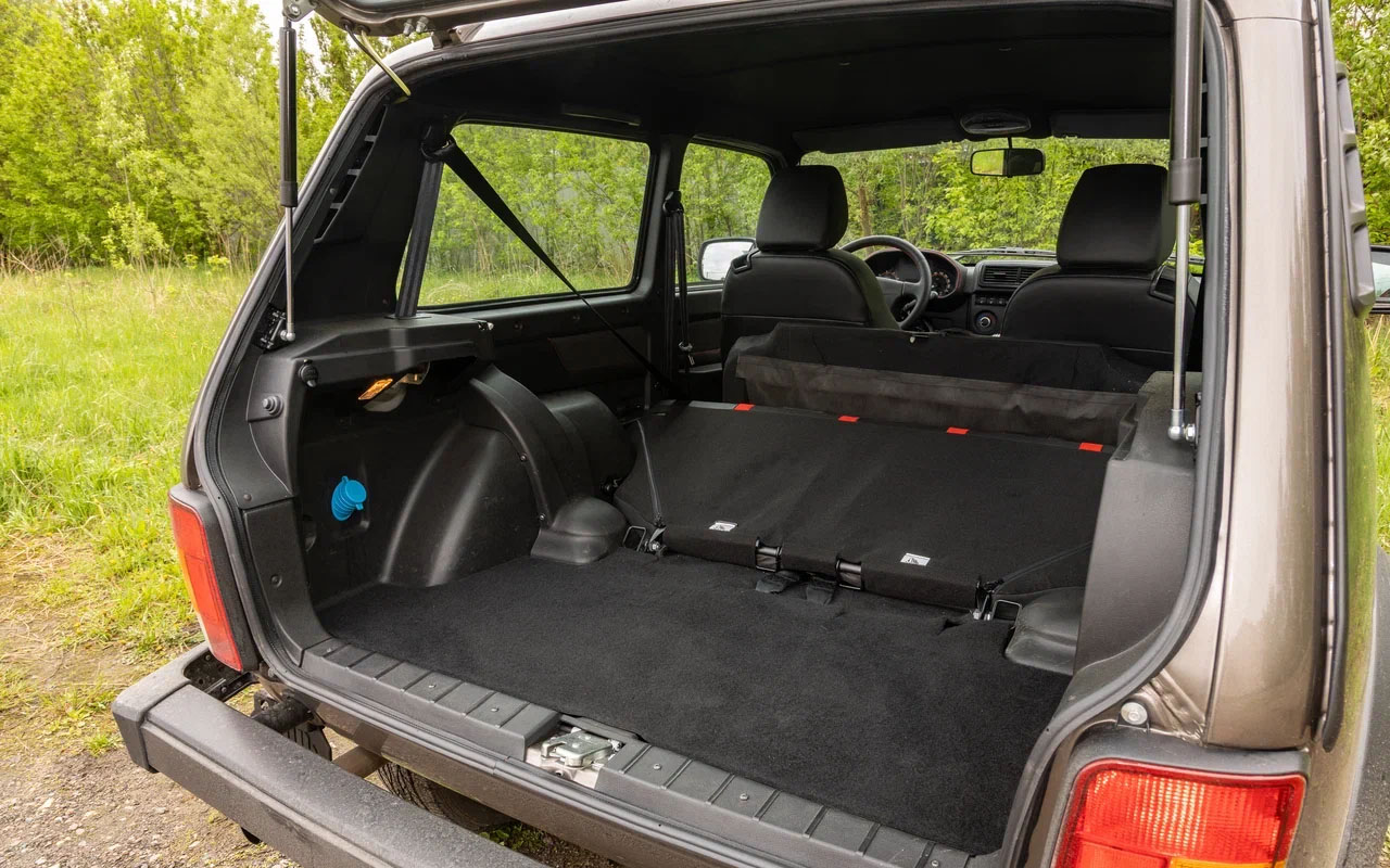 Lada Niva Sport