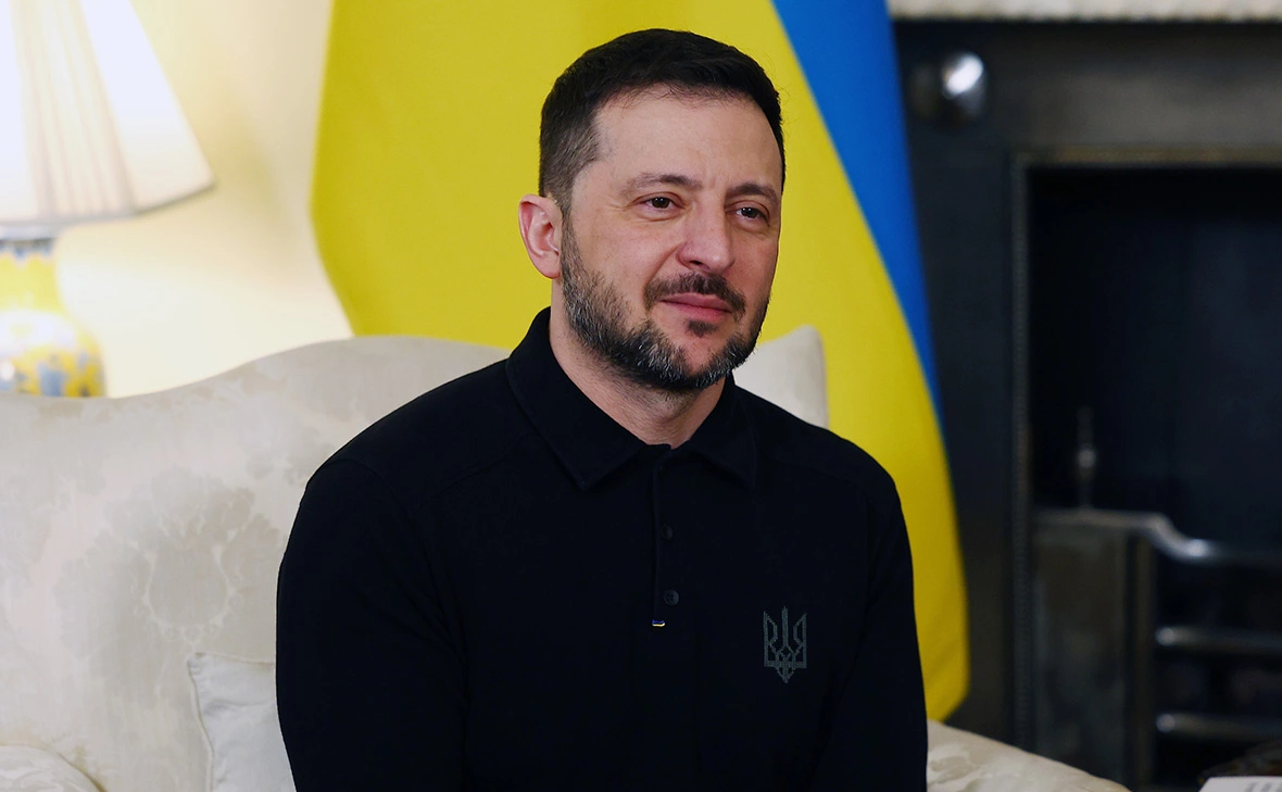 Peter Nicholls / Getty Images