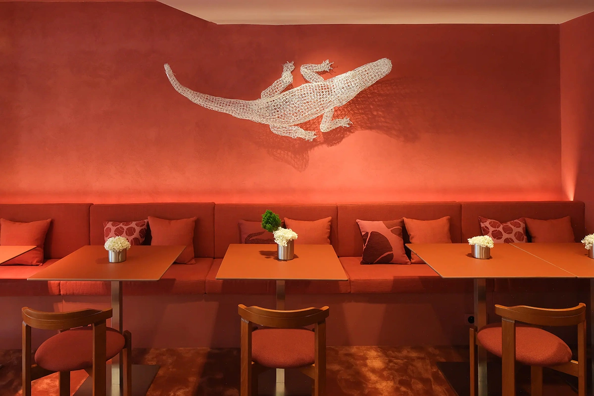 Спортивный бренд Lacoste в Монако открыл первое постоянное кафе