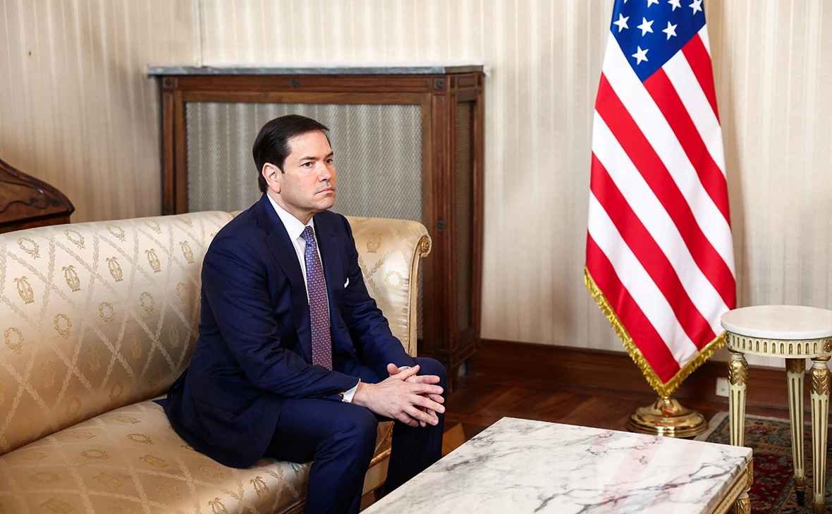 Kevin Lamarque / Reuters