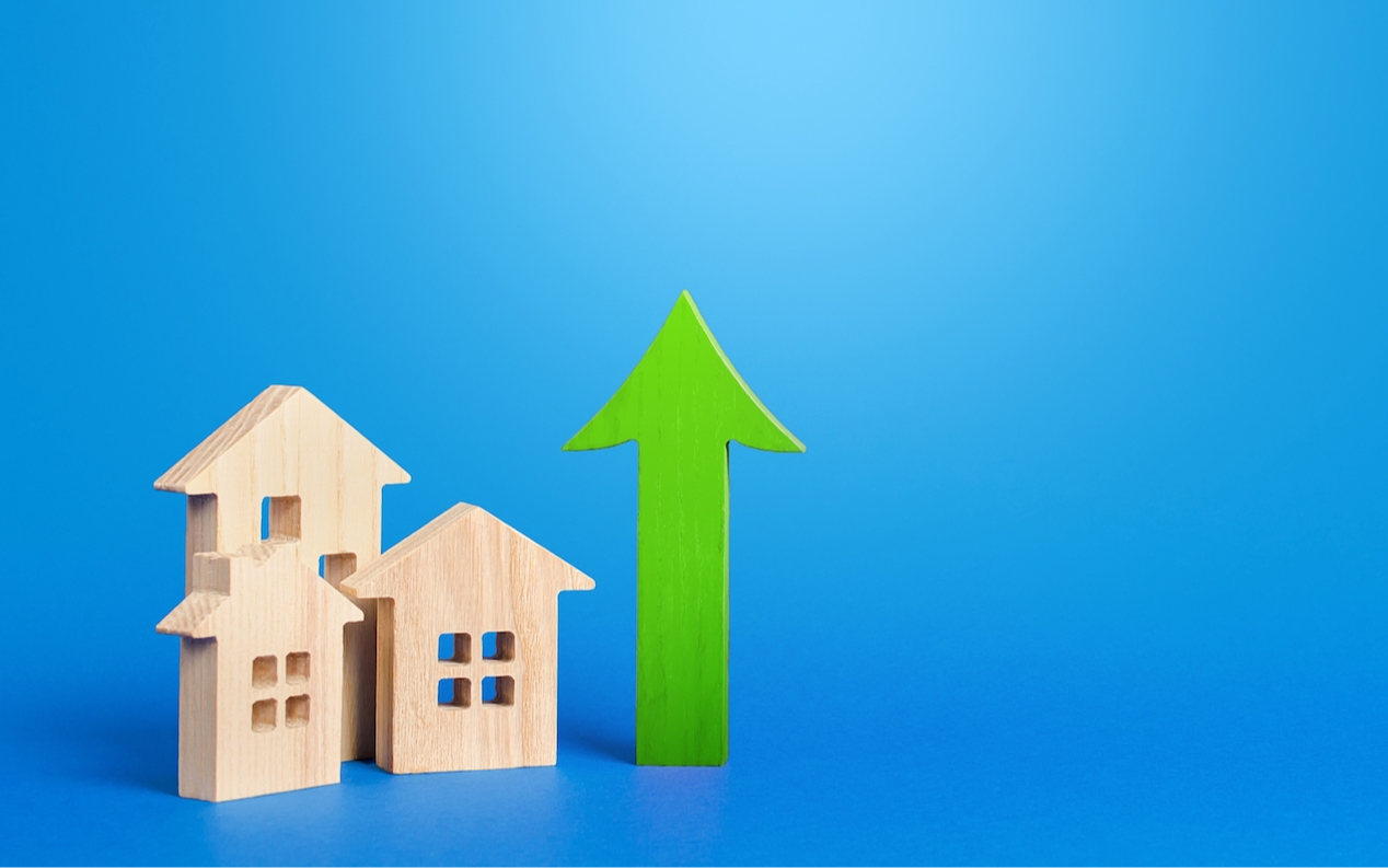 Спрос на ипотеку с господдержкой после снижения ставки до 7% годовых вырос на 70%.&nbsp;