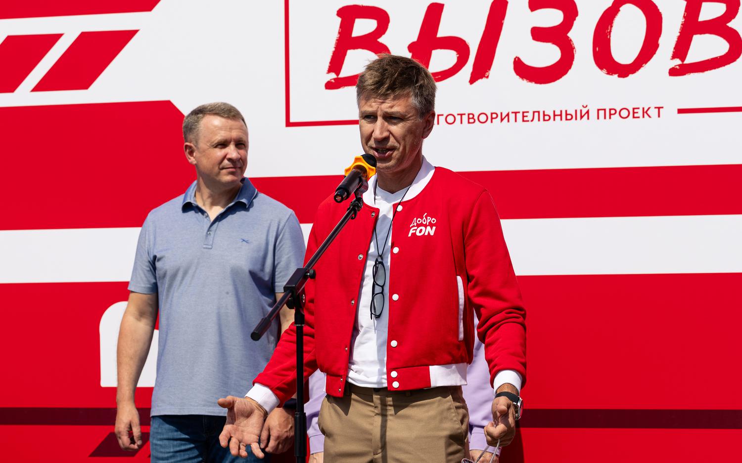 Ягудин открыл инклюзивные спортплощадки в Челябинске и Магнитогорске