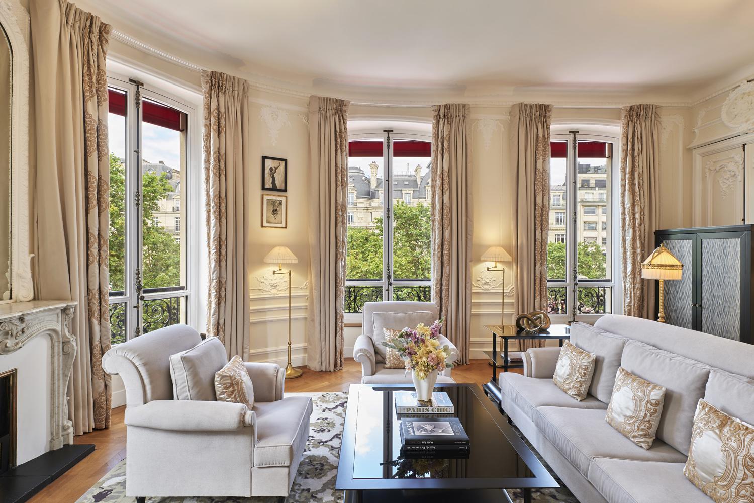 Номер отеля Fouquet&rsquo;s Paris