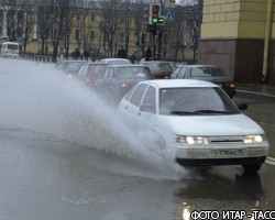 Тайфун "Санба" во Владивостоке: подтопление 10 улиц и оползни 