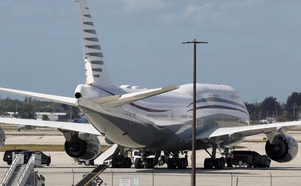 Boeing 747-8