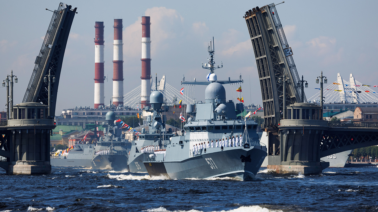 Главный военно-морской парад в Санкт-Петербурге в 2024 году