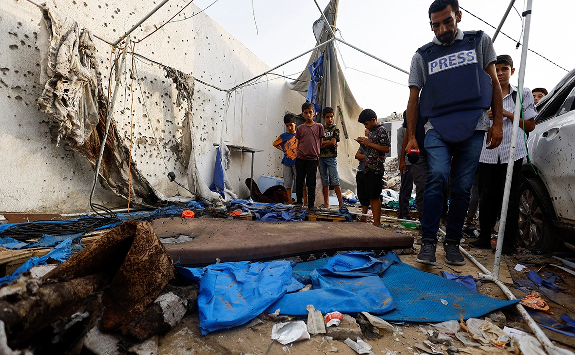 Mahmoud Issa / Reuters