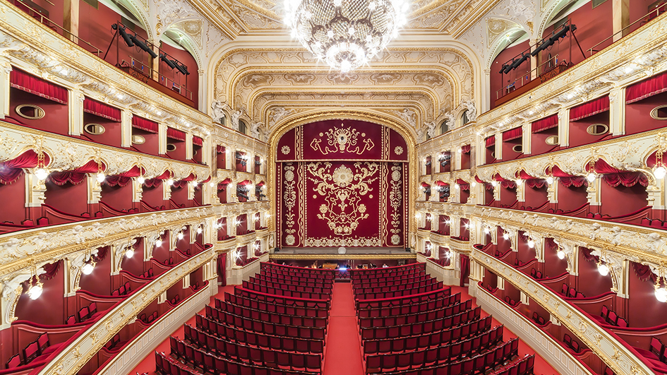 Что такое опера, в какой стране она появилась и из каких частей состоит