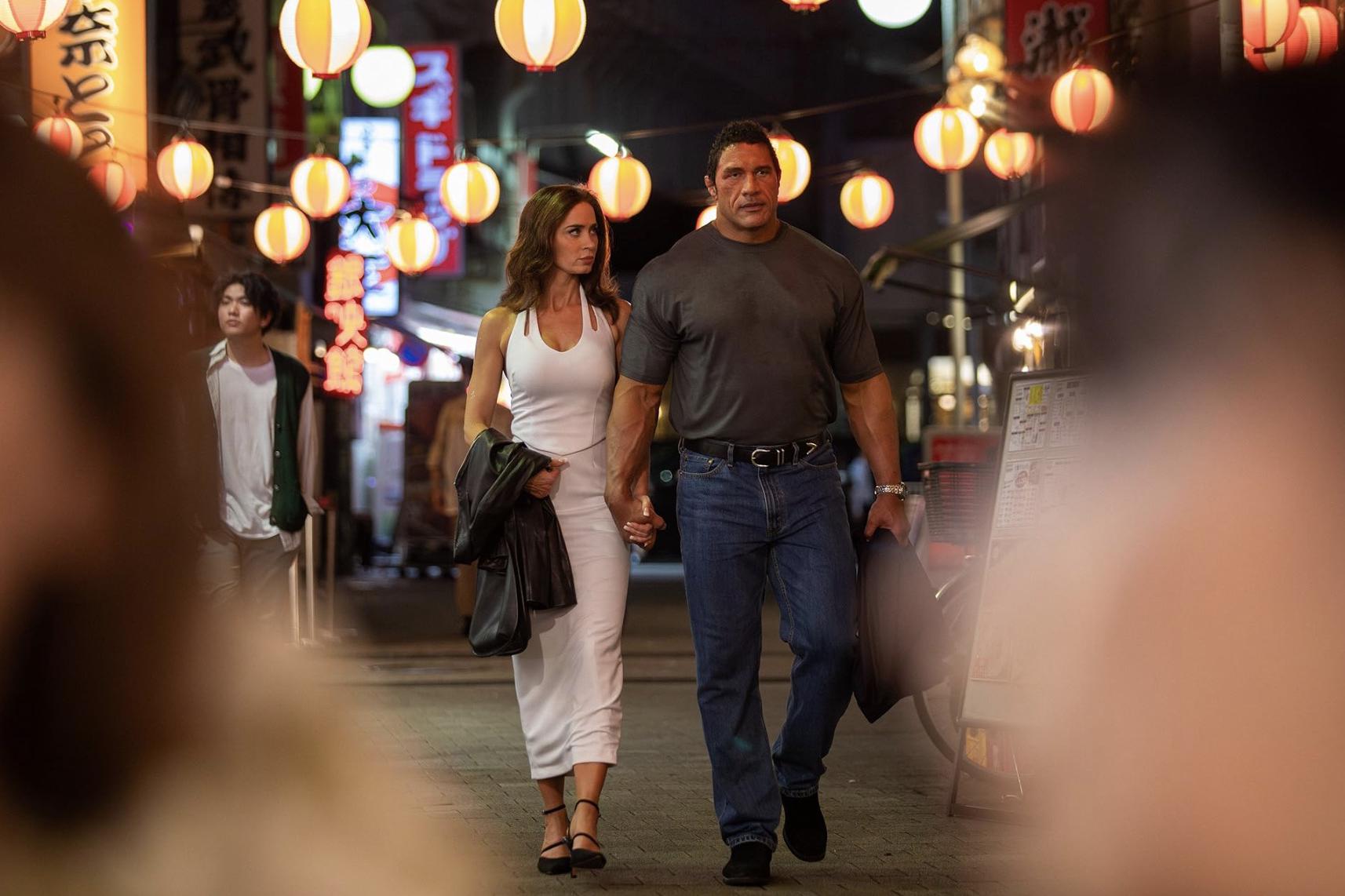 Егде жастағы ерлермен жас әйелдердің қатысуымен онлайн порно Порно онлайн пирог