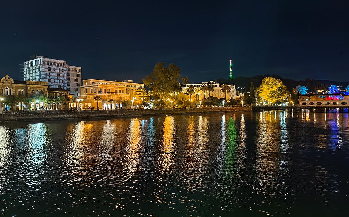 Фото