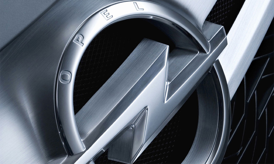 Opel изменит логотип и девиз марки