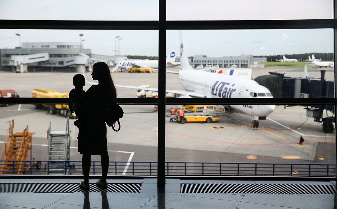 Самолет Utair повредил шасси при посадке во Внуково