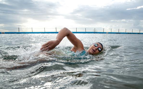 Россиянка побила мировой рекорд в плавании на 200 м брассом :: Другие :: РБК Спорт
