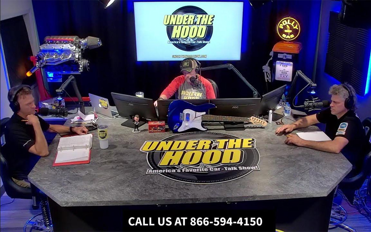 Съемки эфира передачи Under the Hood Show