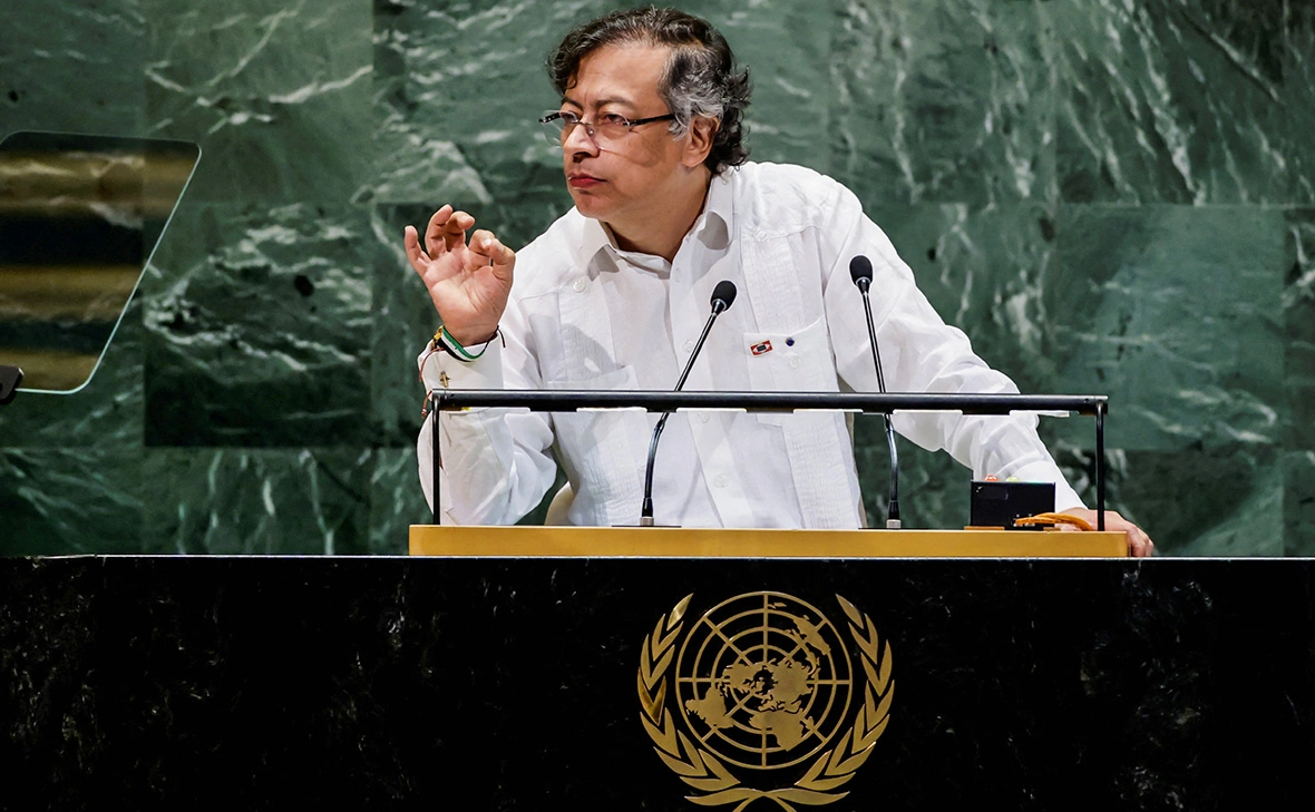 Eduardo Munoz / Reuters