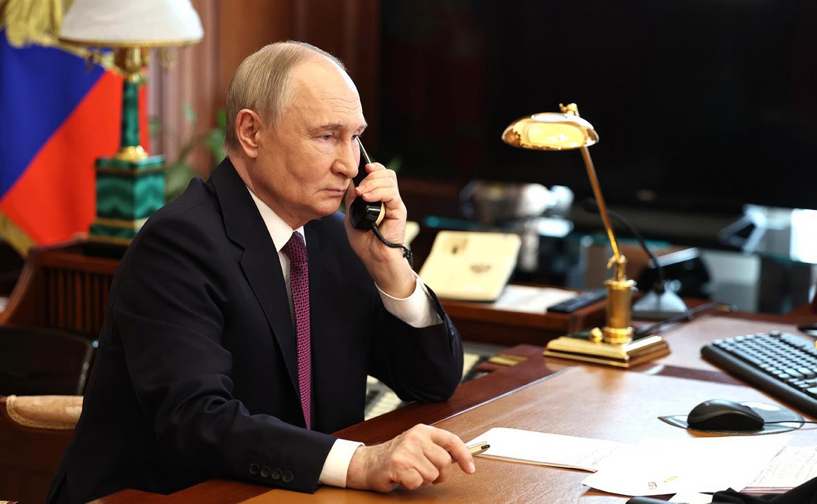 Путин поговорил по телефону с президентом ОАЭ