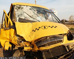 В Ереване взорвалось маршрутное такси
