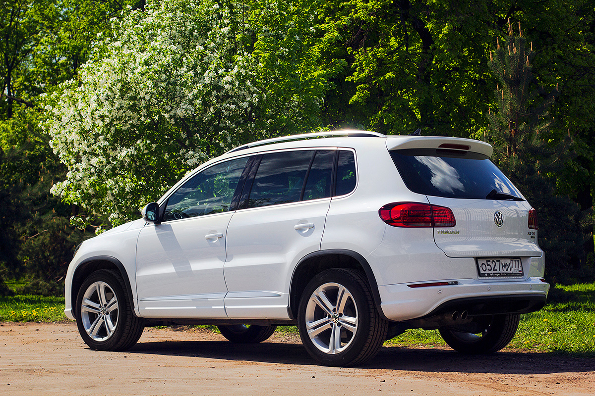 Вечно молодой. Тест-драйв VW Tiguan R-line :: Autonews