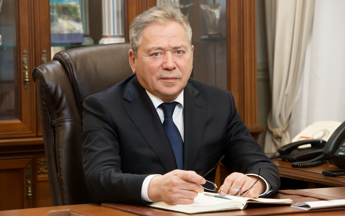 Глава Башкирии сообщил о поражении легких у заболевшего COVID-19 мэра Уфы