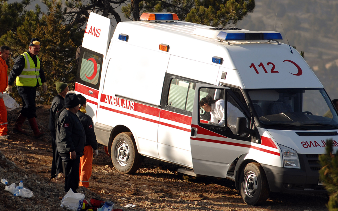 В Анталье 11 российских туристов пострадали в ДТП с автобусом
