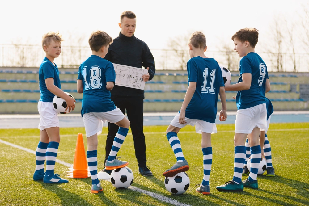 В России тренеров поздравляют 30 октября