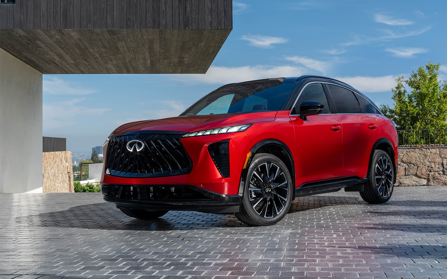 Главным украшением Infiniti QX65&nbsp;стал новый цвет Sunfire Red с частицами стекла, покрытыми золотом