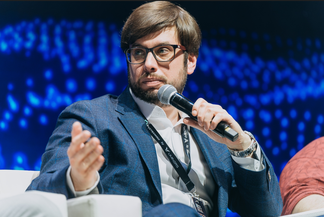 Фото: РБК/ Исполнительный директор Cifra Markets Алексей Короленко на Blockchain Forum 2025