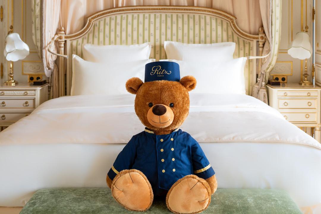 Плюшевый медвежонок Ritz