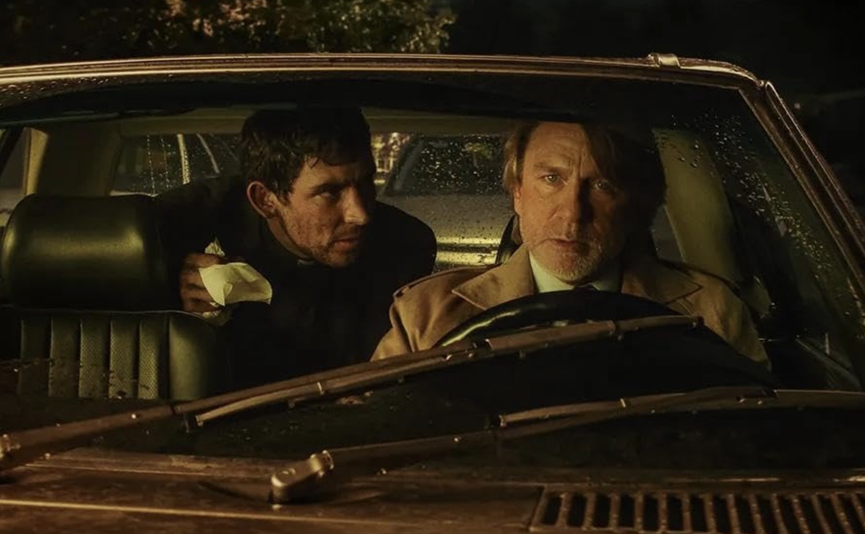 Кадр из фильма «Достать ножи: Воскрешение покойника»