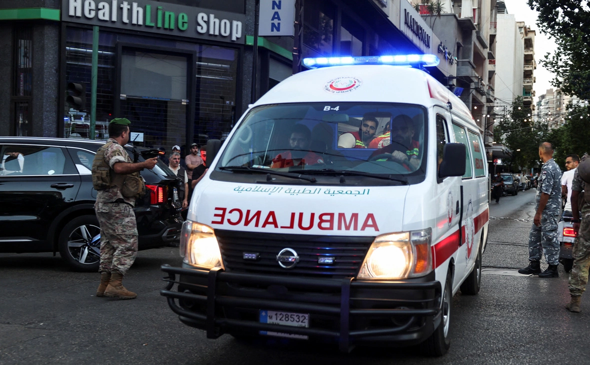 Mohamed Azakir / Reuters