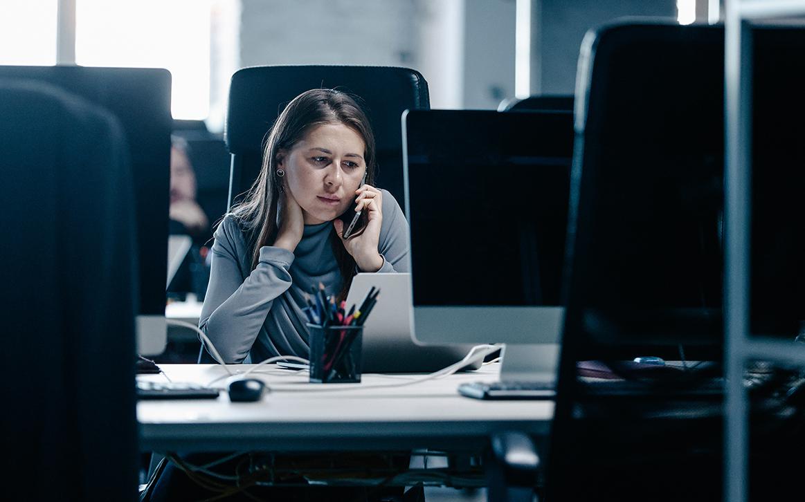 Минтруд уточнит индикатор риска подмены трудовых отношений с самозанятыми