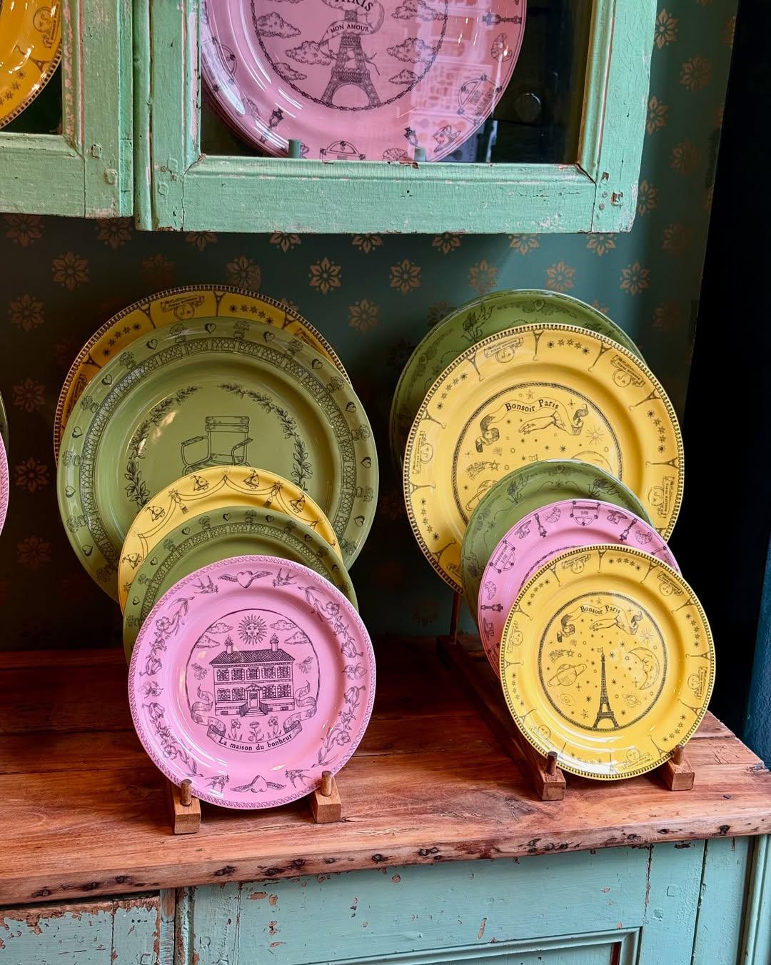 Сувенирные тарелки Marin Montagut