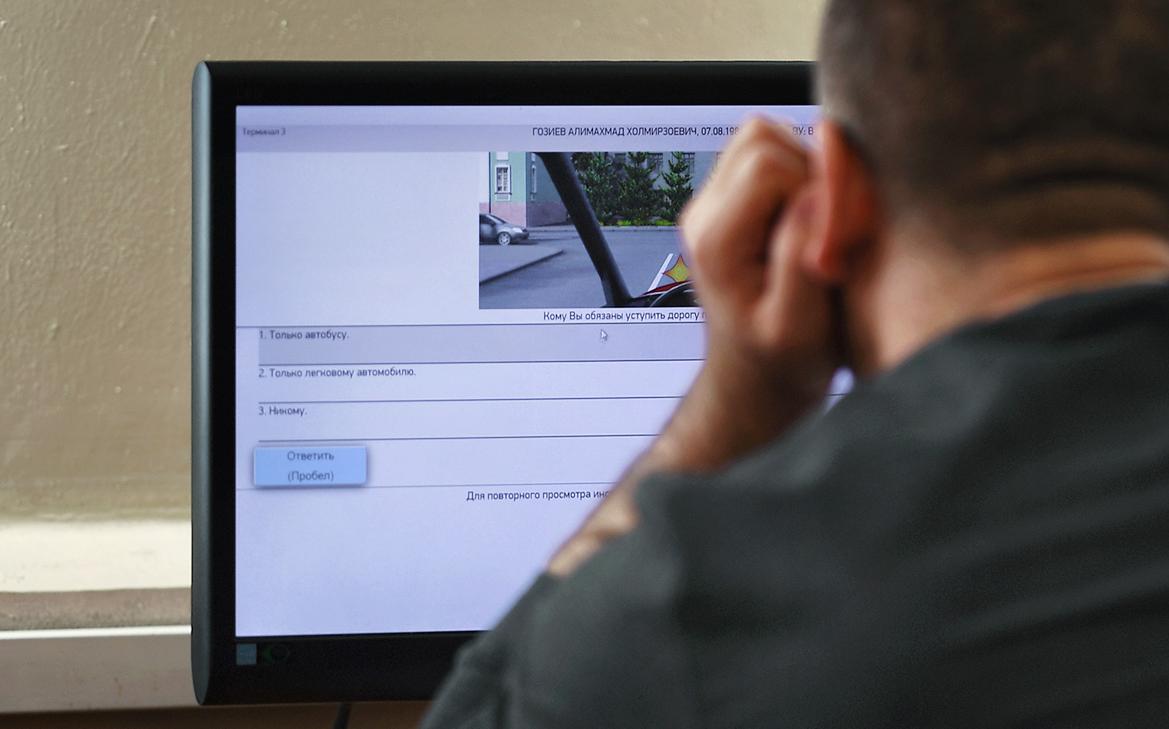 ТАСС узнал о планах изменить правила сдачи экзаменов на вождение