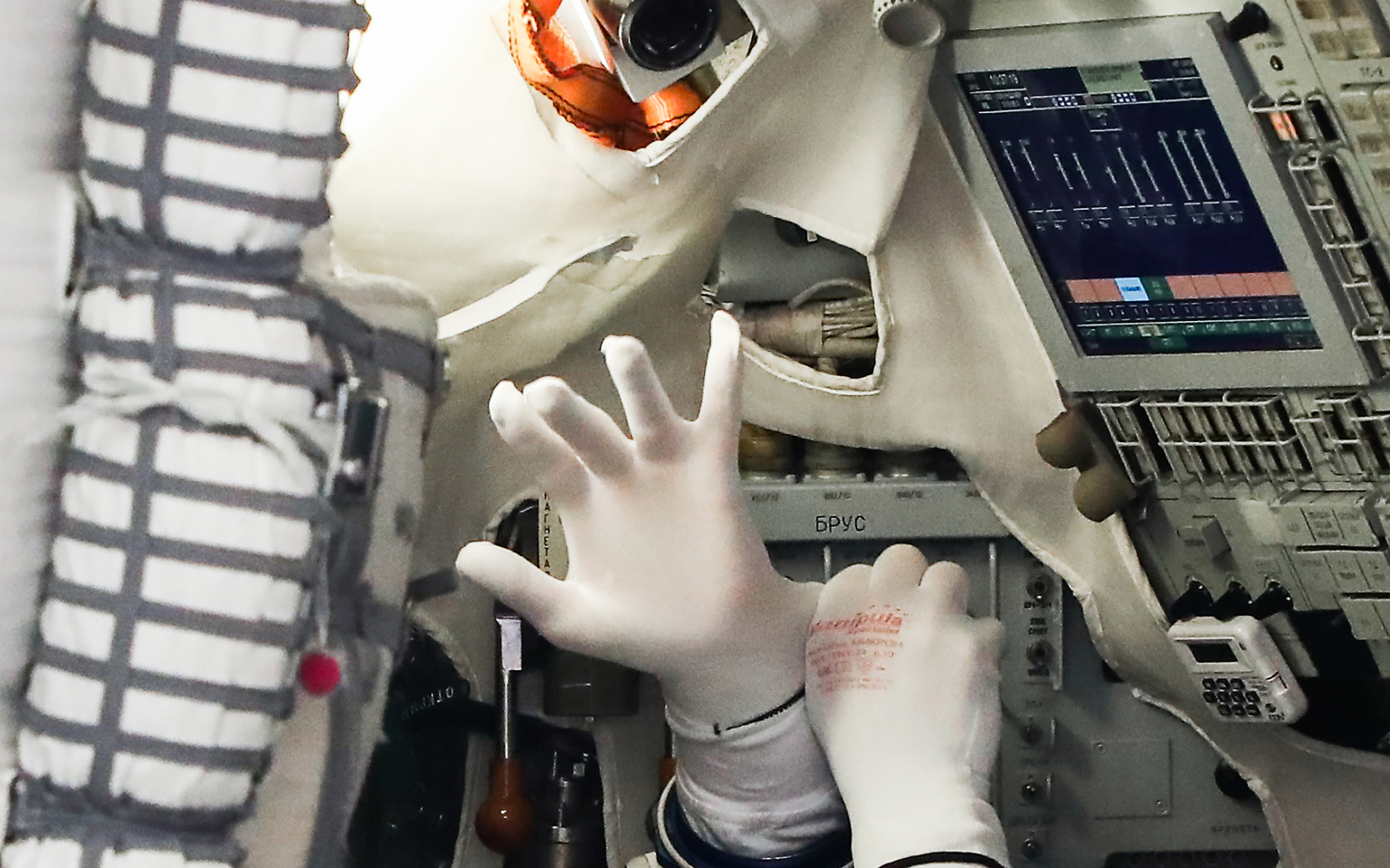 Астронавт сравнил ощущения от пребывания в космосе с симптомами COVID-19
