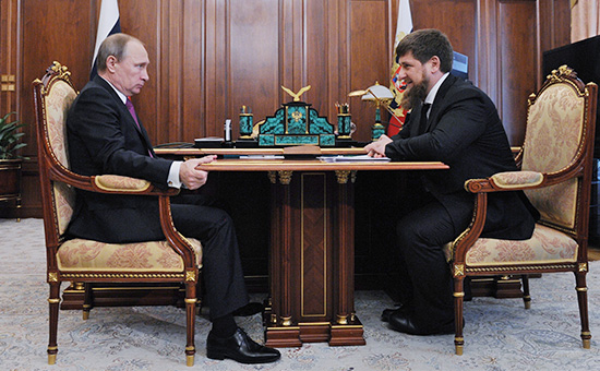 Президент России Владимир Путин и&nbsp;исполняющий обязанности главы Чечни Рамзан Кадыров во&nbsp;время встречи в&nbsp;Кремле в&nbsp;марте 2016 года

