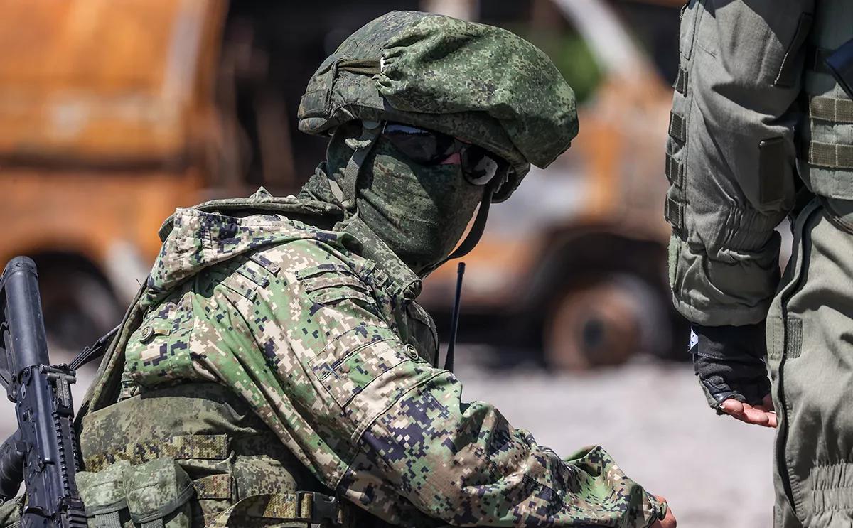 Министры обороны Америки призвали решить конфлит на Украине мирным путем