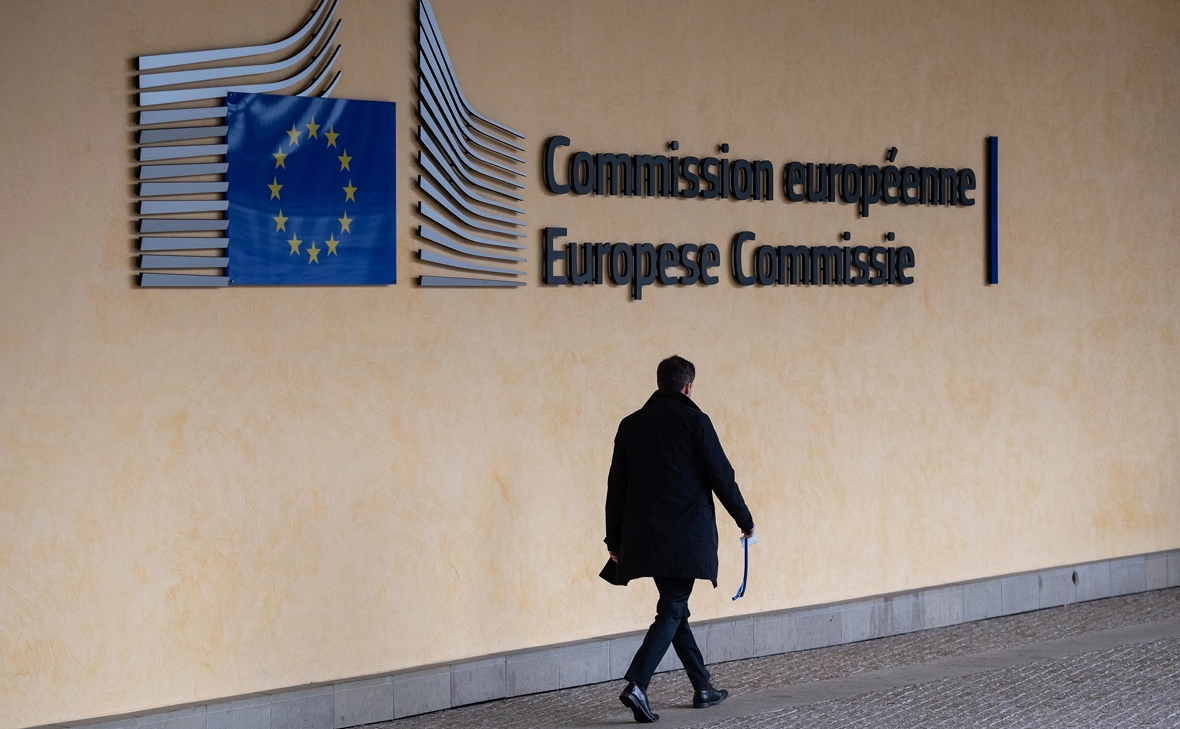 Leon Neal / Getty Images