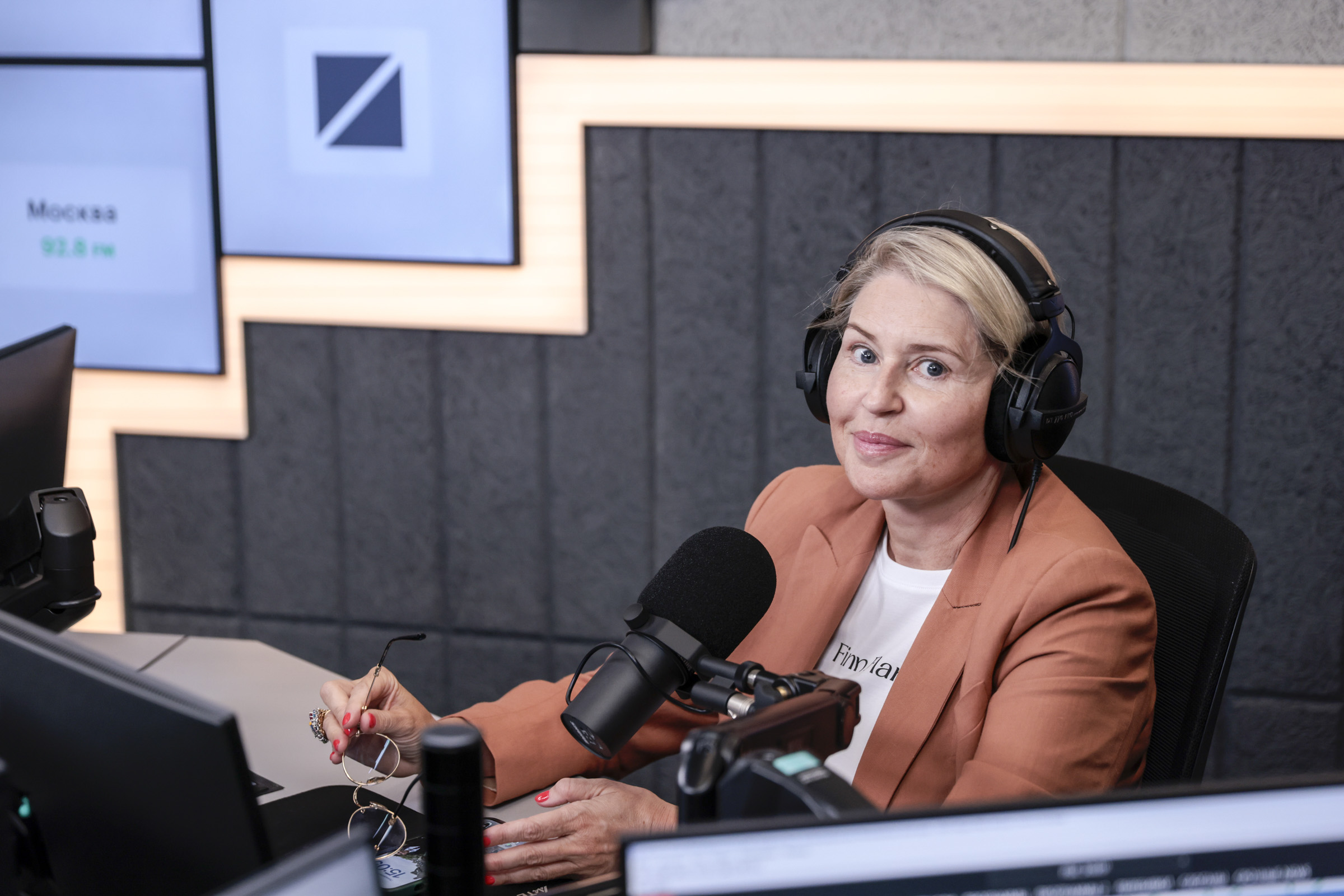 А с президентом Finn Flare Ксенией Рясовой&nbsp;&mdash; рынок труда в России.