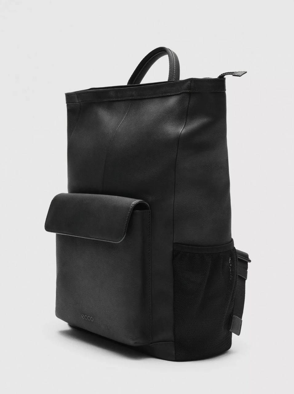 Рюкзак Ecco, 34 990 руб. (ecco.ru)