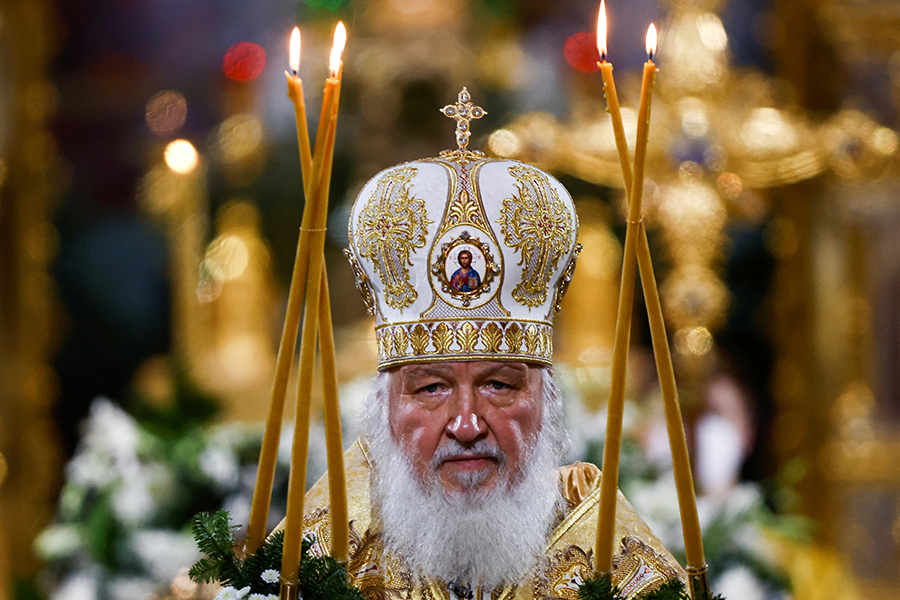 Патриарх Московский и всея Руси Кирилл проводит Рождественскую службу в Храме Христа Спасителя в Москве