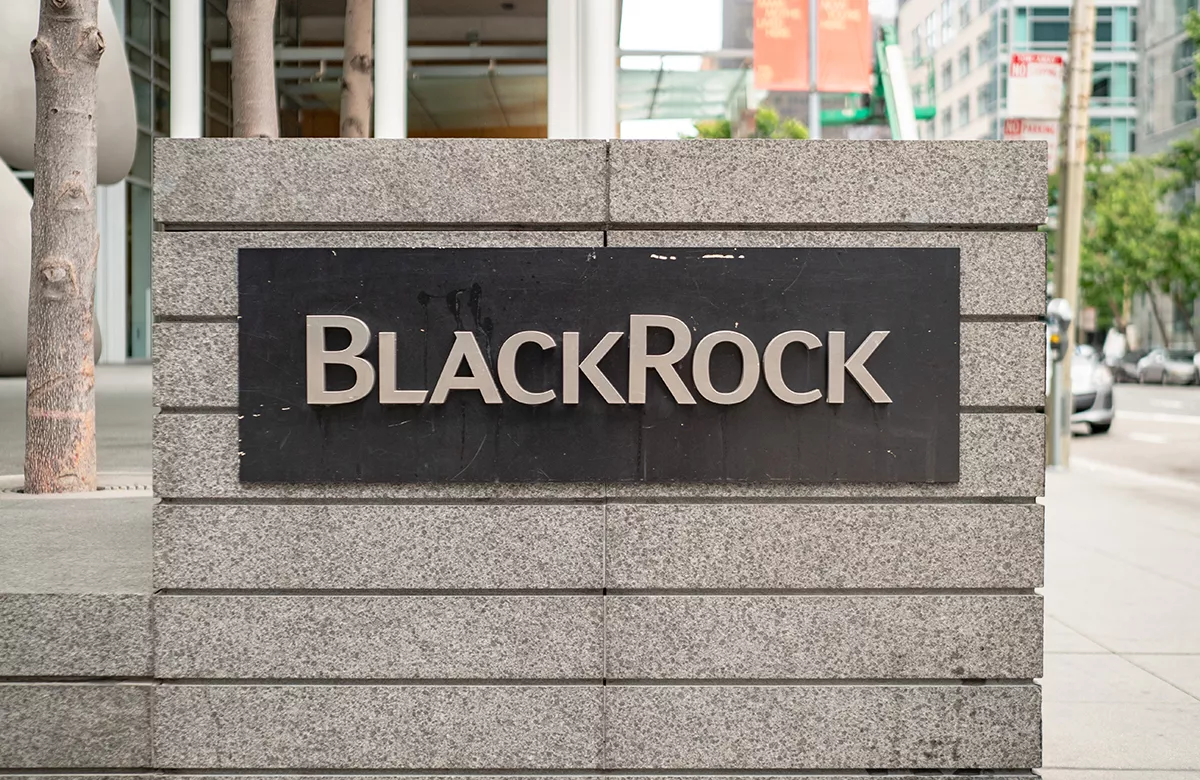 BlackRock допускает скорую рецессию и советует избегать фондового рынка