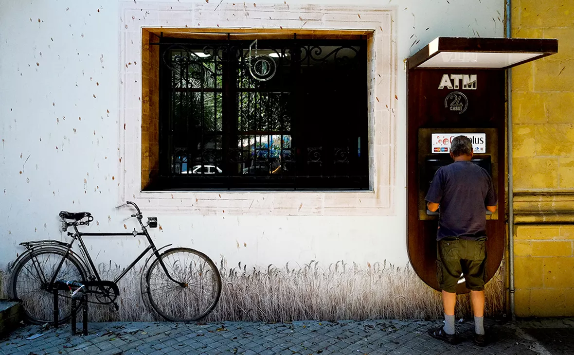 Petros Karadjias / AP