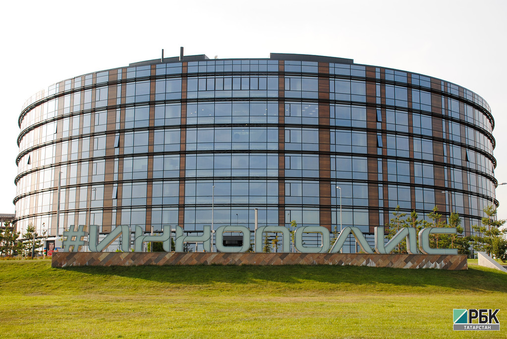 Миниханов утвердил вхождение Schneider Electric в ОЭЗ «Иннополис»
