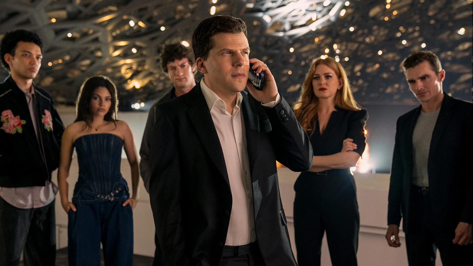 Джесси Айзенберг в фильме «Иллюзия обмана 3»