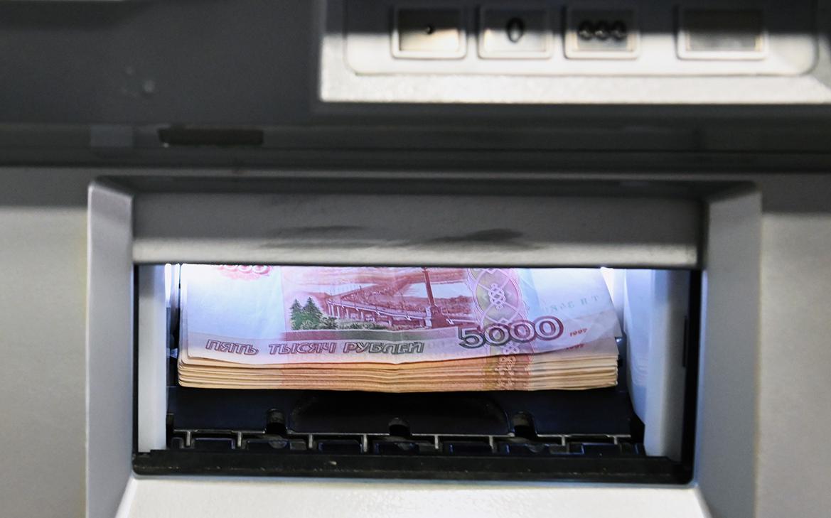 ВТБ оценил рост сбережений россиян на фоне высоких ставок по вкладам