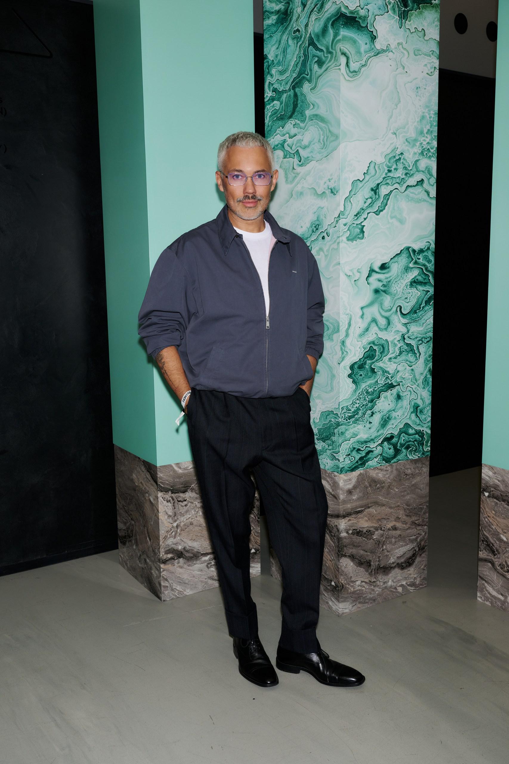 Александр Рогов