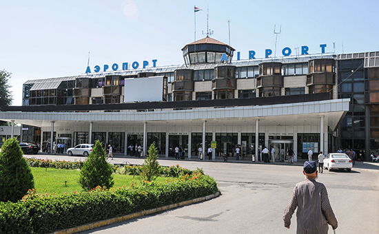 Вид на аэропорт города&nbsp;Душанбе в&nbsp;Таджикистане


